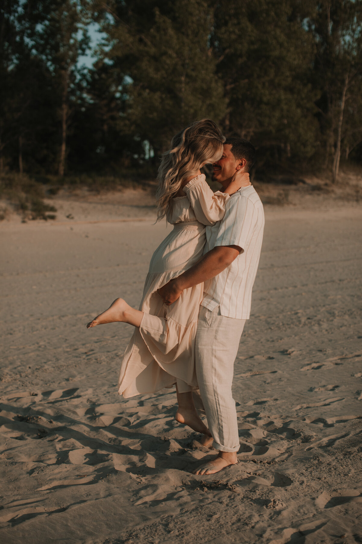 domi-josh-elopement-wedding-engagement-wasaga-beach-tiny-lake-sunset-barrie-summer-49
