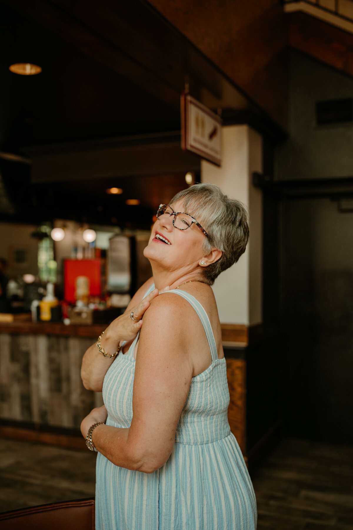 Get professional dating photos in the Twin Cities that truly represent you. Perfect for online dating profiles seeking genuine connections.