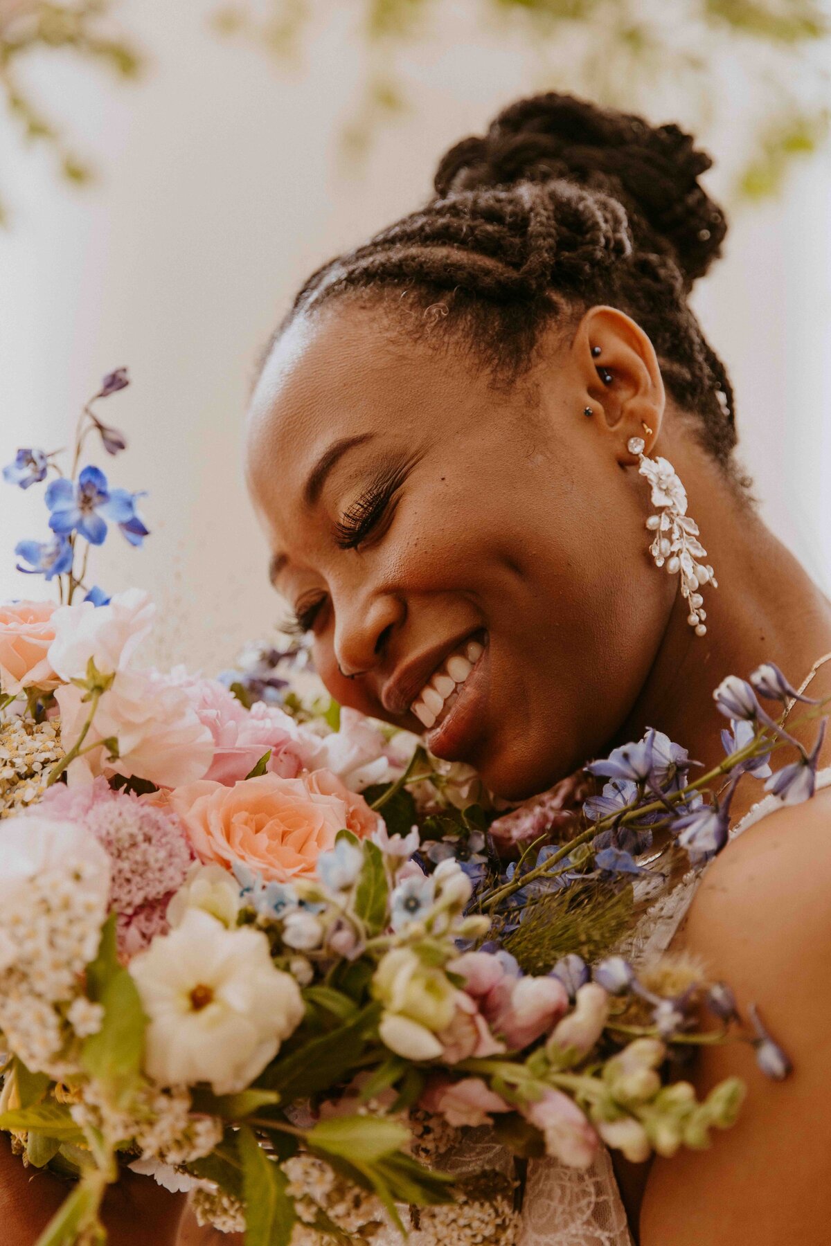 WHIMSICAL-GARDEN-WEDDING-SAVANNAH-BOTTLE-WORKS-BAREFOOT-ROYALTY-PHOTOGRAPHY246