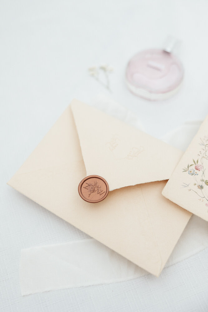 Whimsical-Wedding-Mont-Tremblant-Emma-Persi-Photography-2