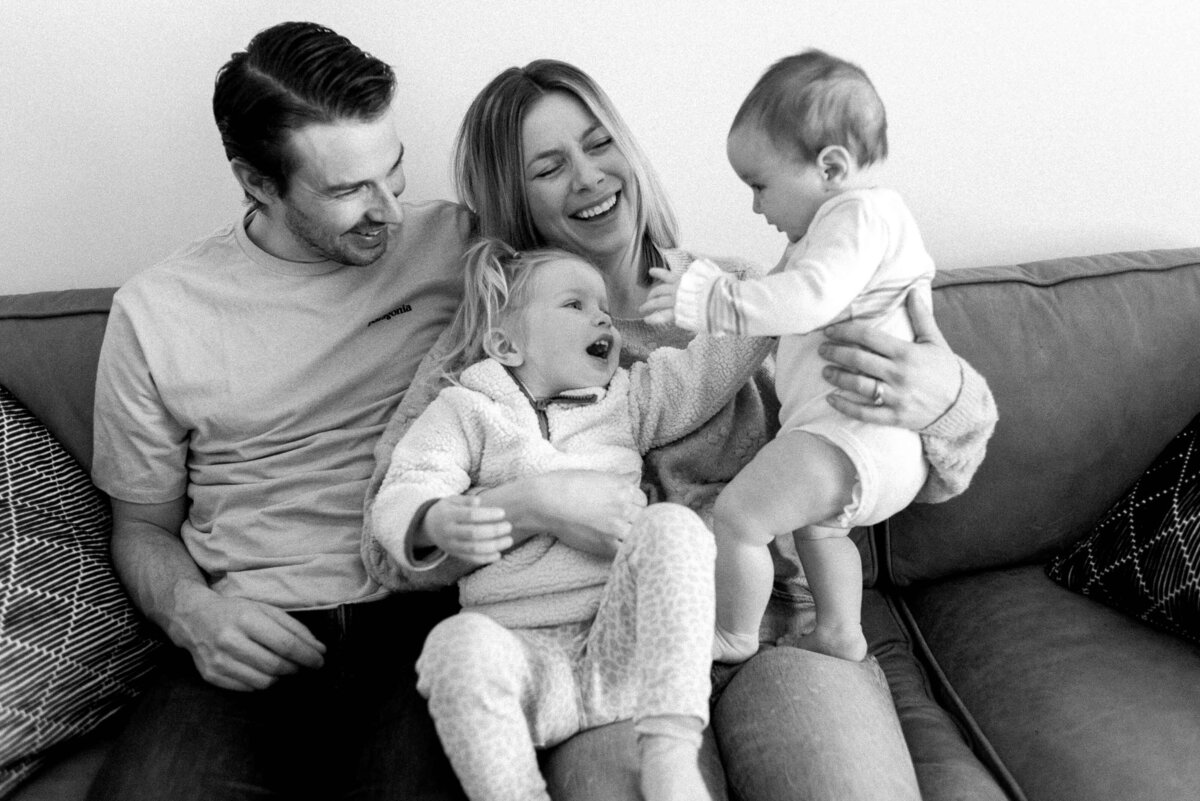 in-home-port-perry-family-photograhy1