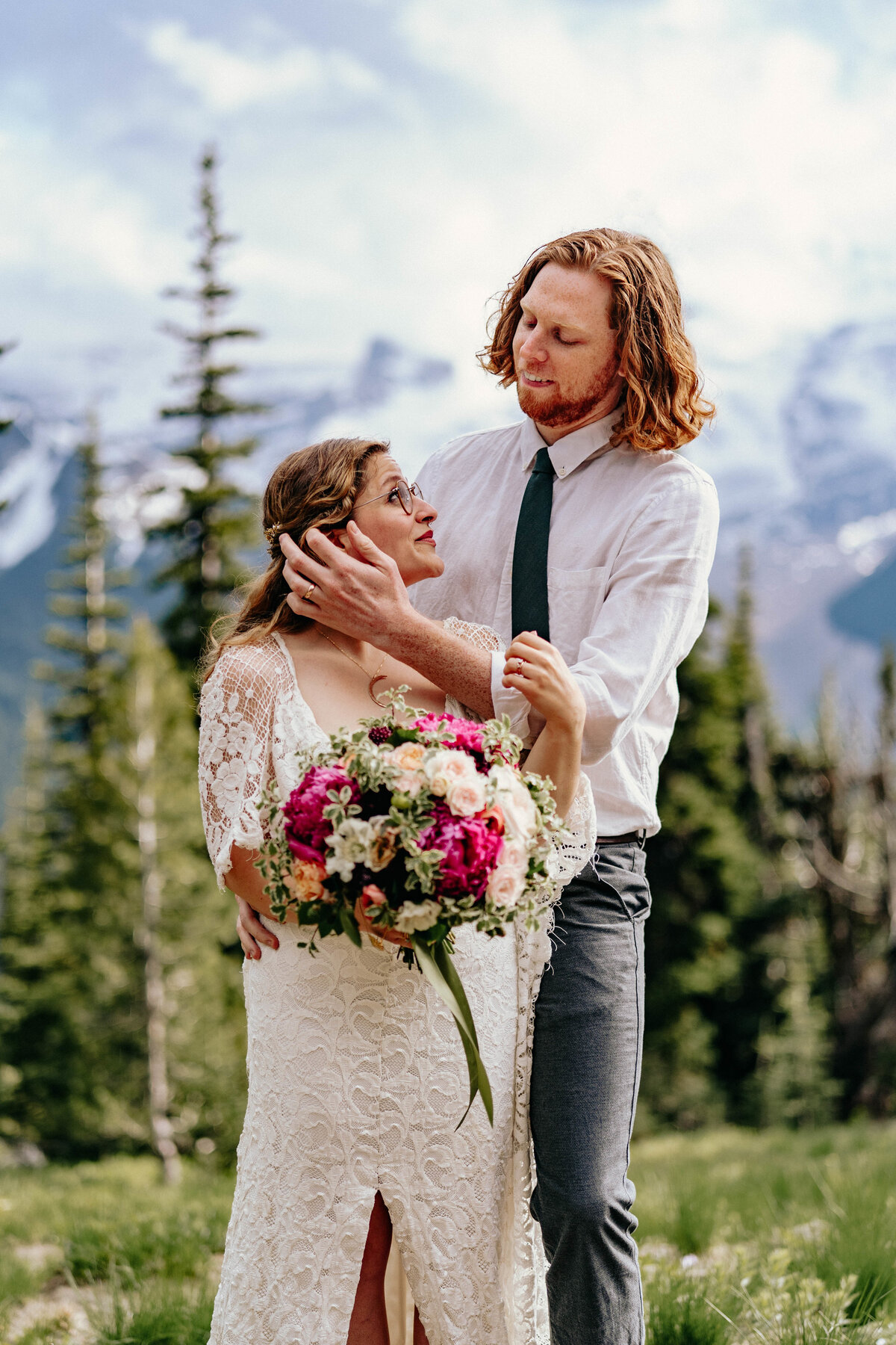 Scott+Gracie_Mt_Rainier_Elopement_Washington-1