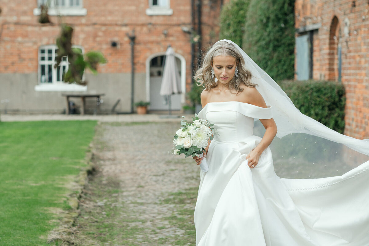 Authentic storytelling through wedding ceremony photography in Liverpool-60