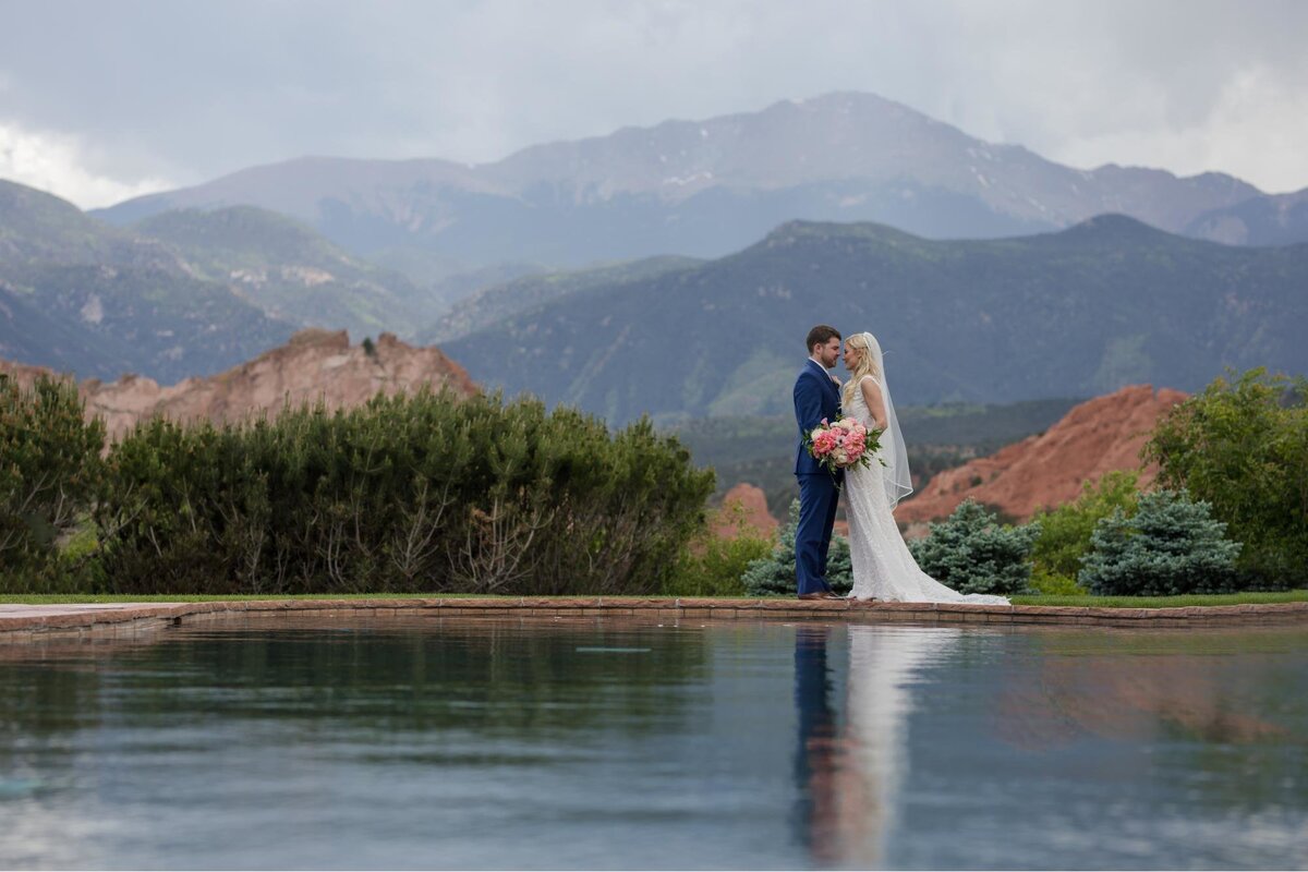 Gregg Garden of the Gods Collection Wedding-1200