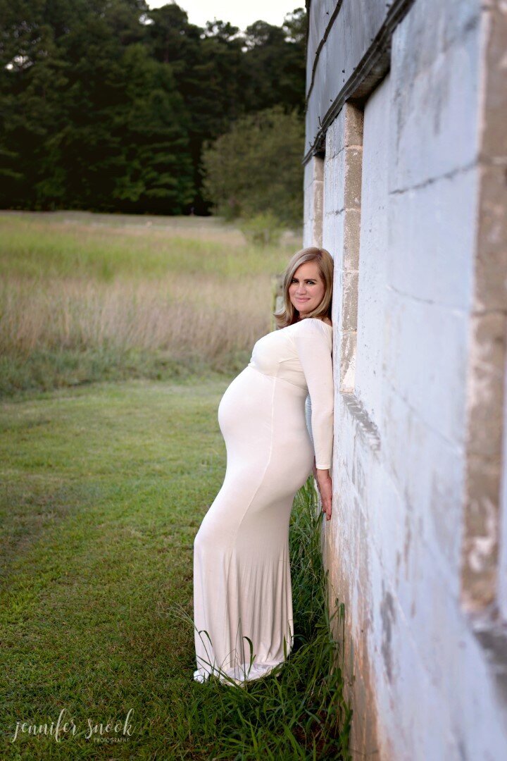 best Fayetteville GA maternity photographer, maternity portraits near me Griffin GA, maternity portrait studio McDonough GA