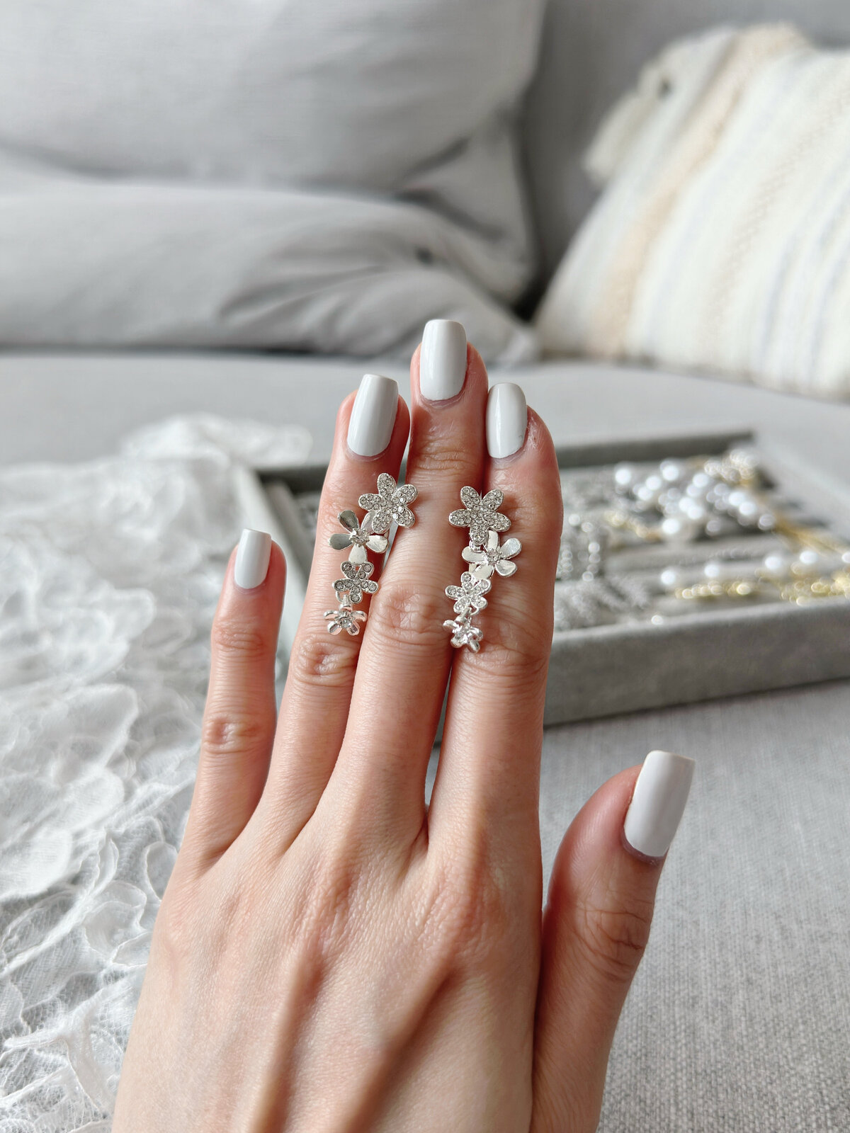 Elegant pearl and crystal jewelry perfect for modern classic brides
