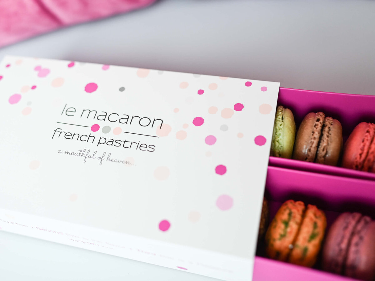 macarons in a box