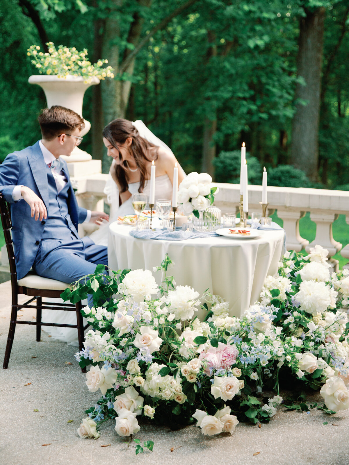 J+R_Liriodendron Mansion_Luxury_Wedding_Photo_Skyler Jordan Photography-101