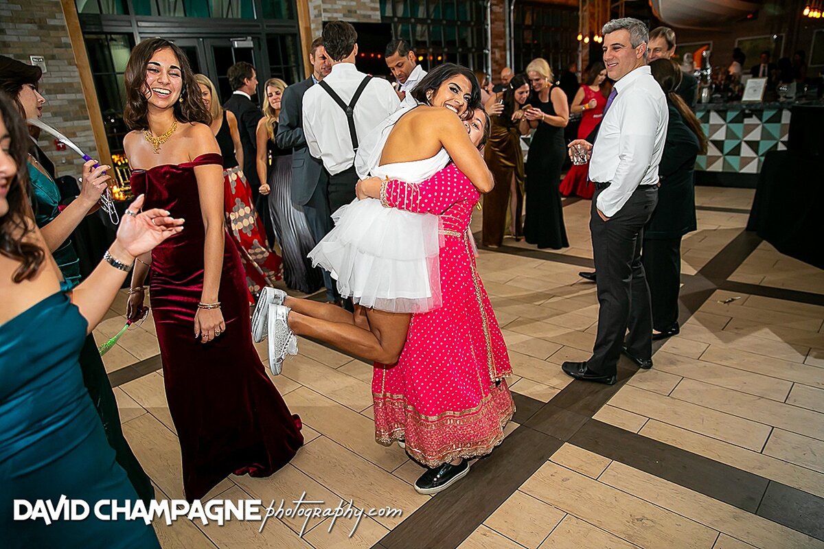 Virginia-Wedding-Planner-Roopa-and-John-The-Harbor-Club-24