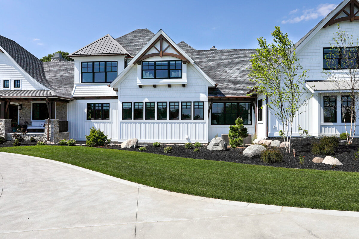 Exterior-0061 (3)