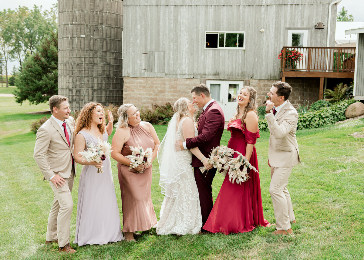 2086-Wedding Photography Nicole Hollenkamp St Cloud MN Central MN