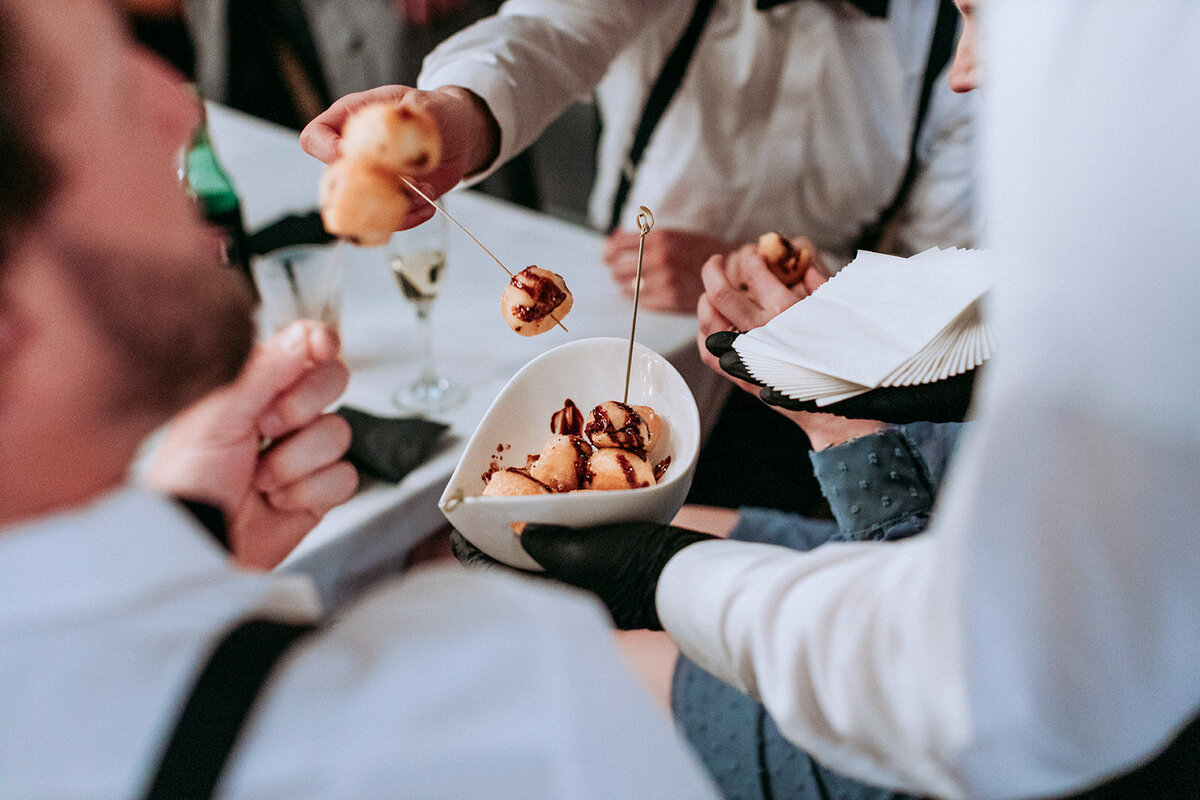 reTheBurrowWeddingPhotography-450