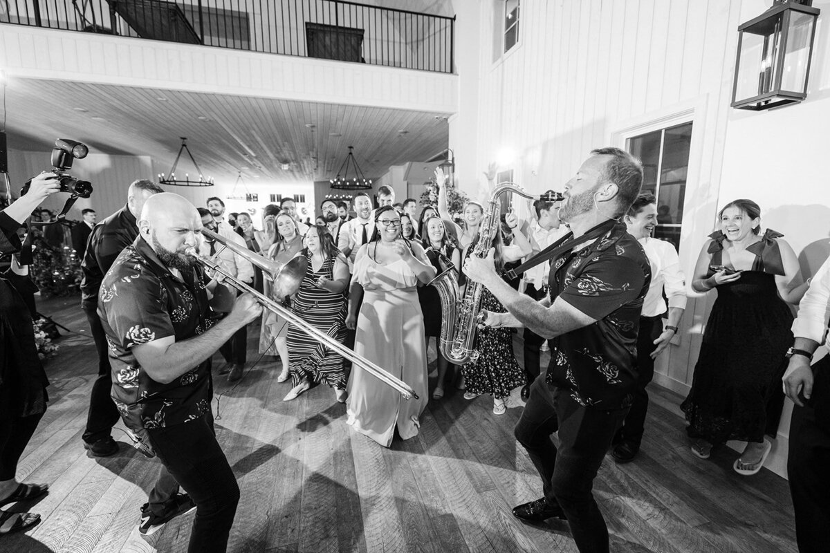 river-bottoms-ranch-september-fall-park-city-wedding-pepper-nix-2331-3737bw
