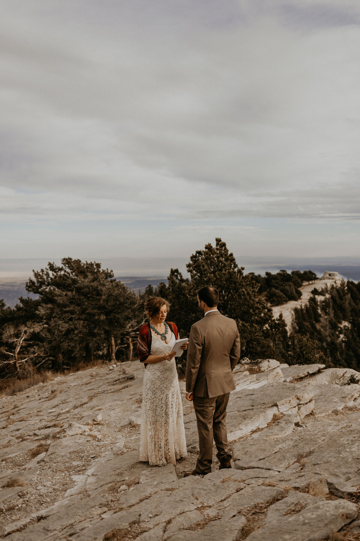 jemez-pueblo-sandia-crest-2-day-elopement-new-mexico-28