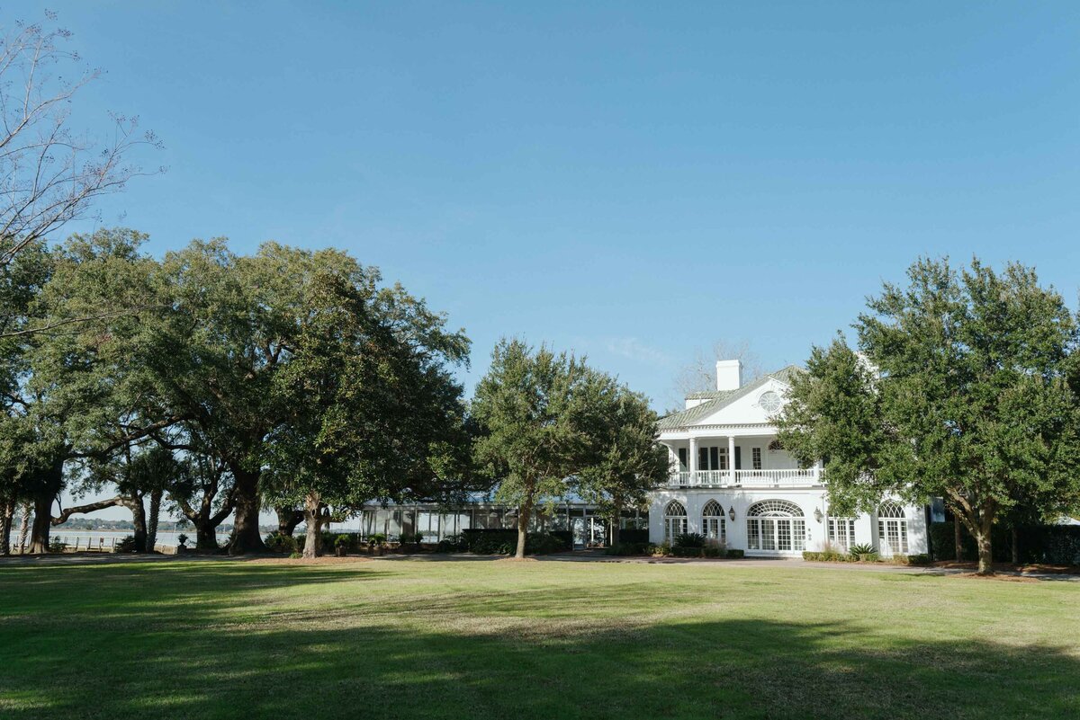 lowndes-grove-riverhouse-wedding-meg-003