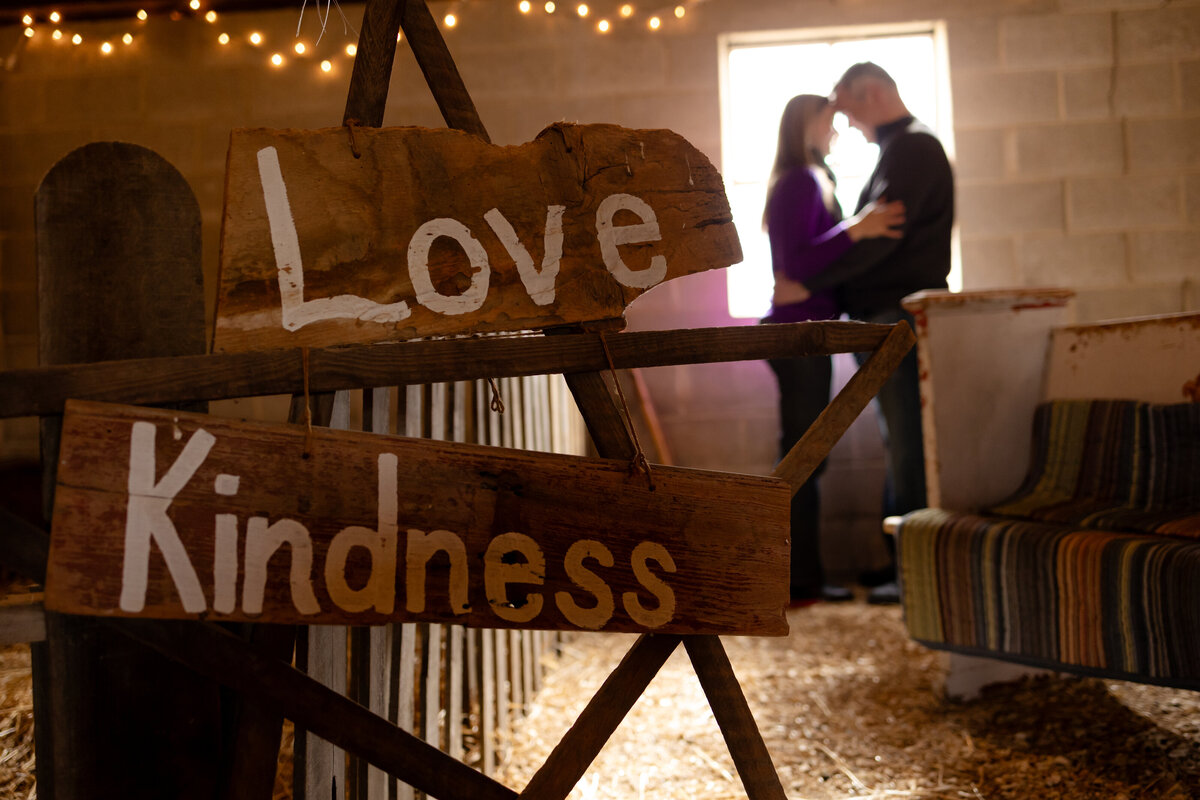 Christy&Chuck_NikkiHalterPhotography_PraiseBarn_Pittsgrove_NJ-3