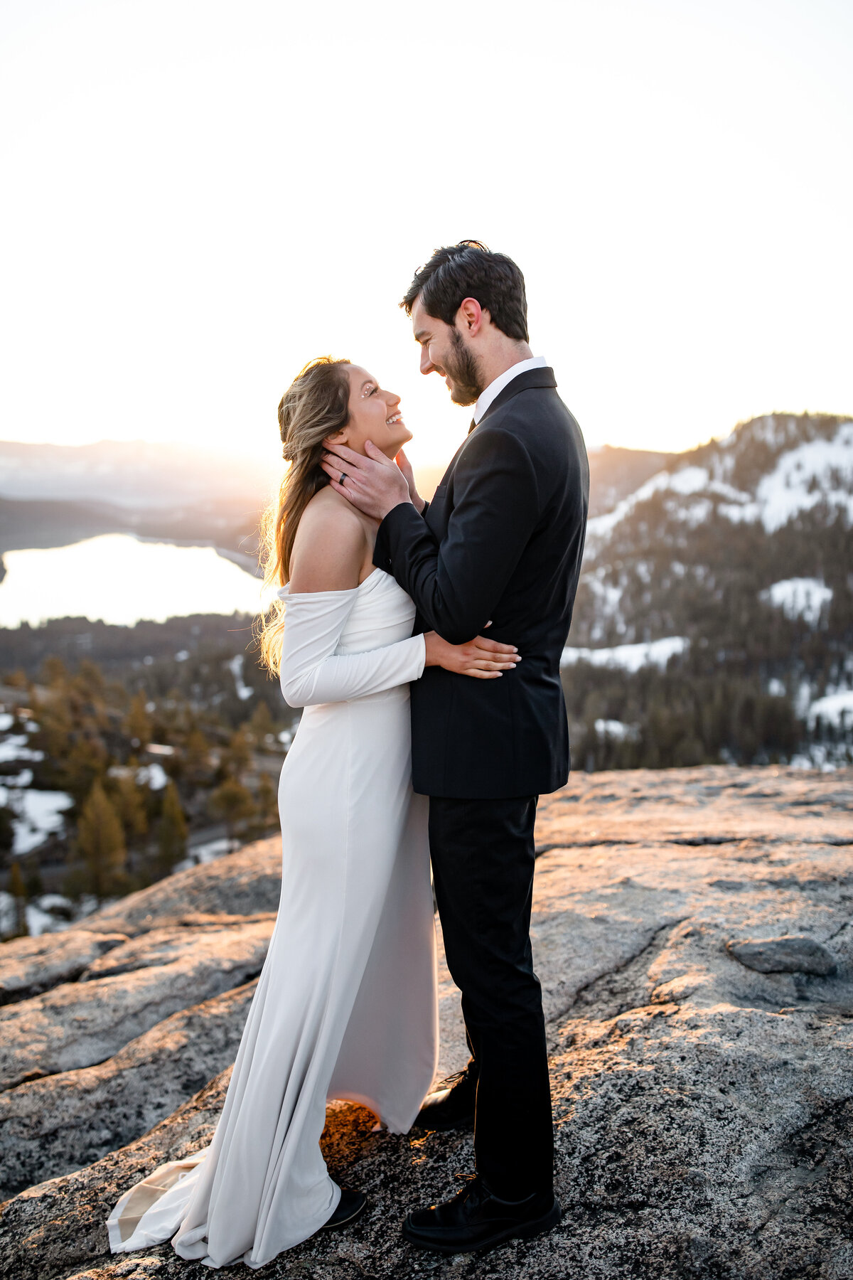 03122022_Kaci+Tyler_DonnerPassCA_AnjaJensenPhotography-21