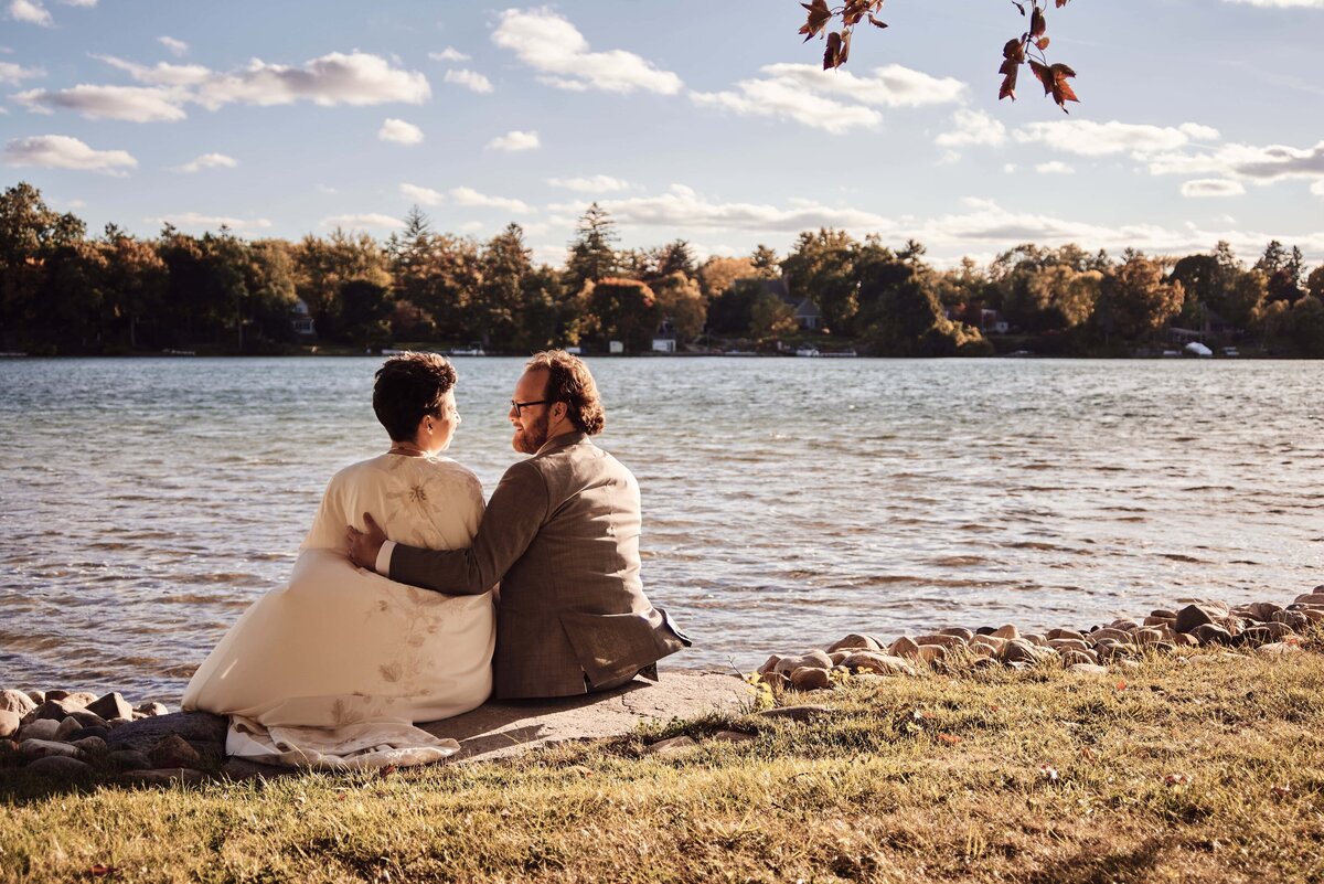 West Bloomfield, Michigan Lakeside Wedding_431