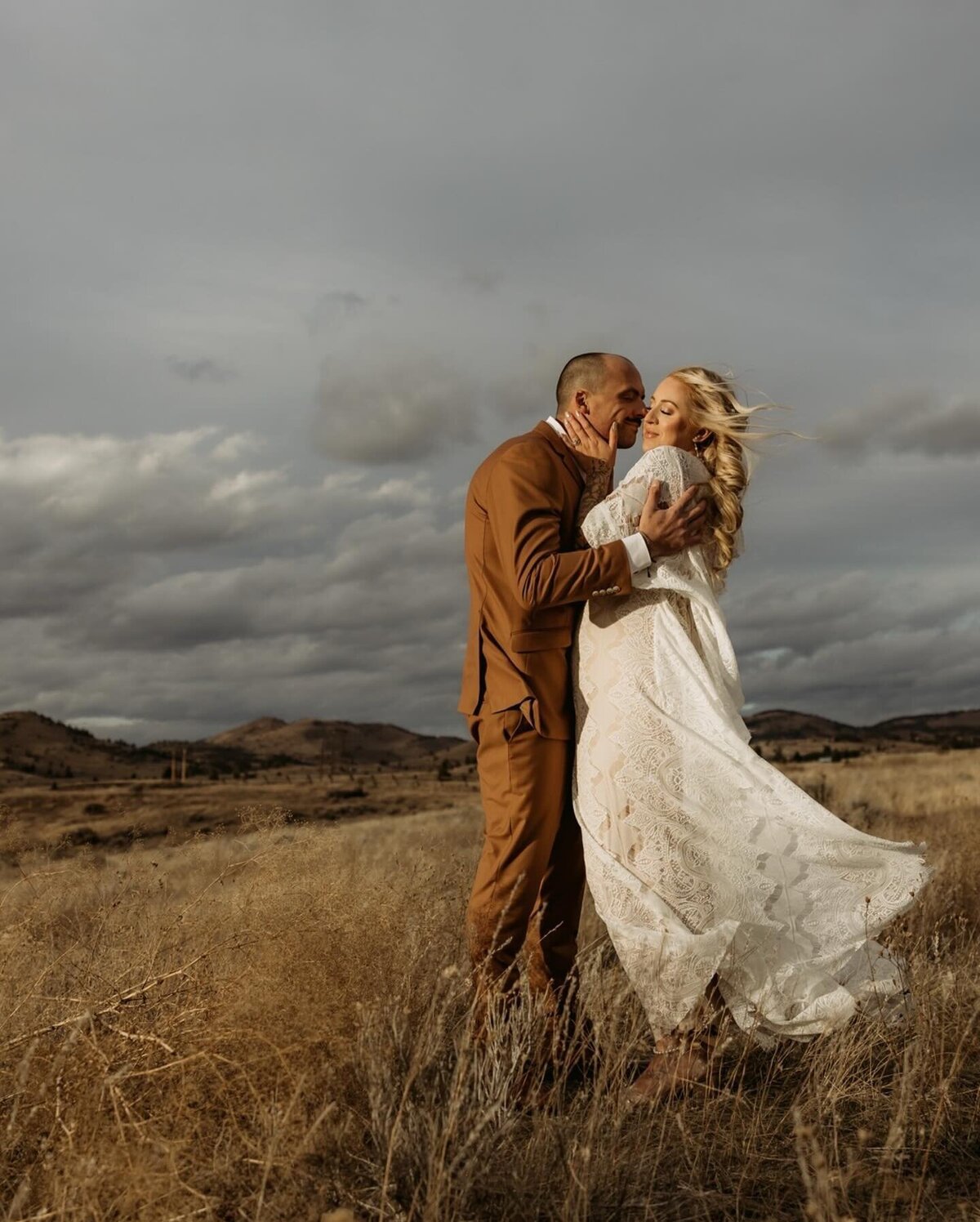 403865687_967106405041193_1297396878146877095_n