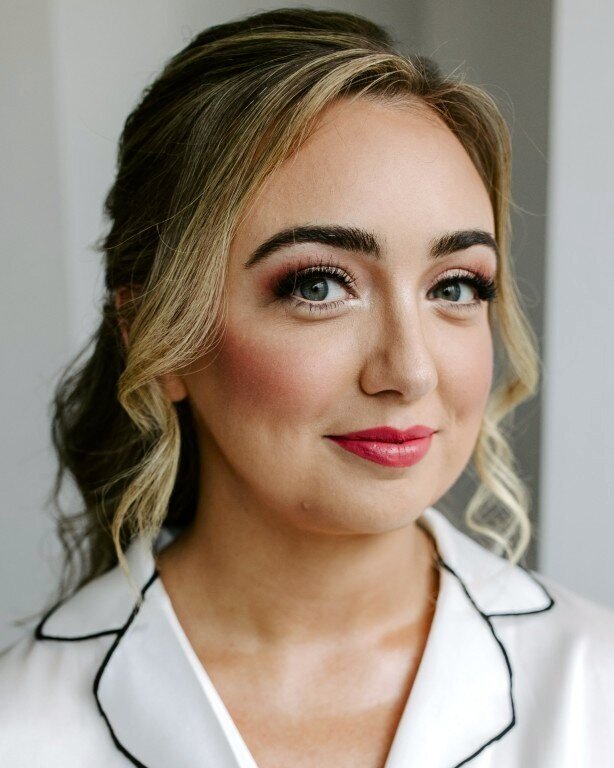 Full Glam  (Medium)