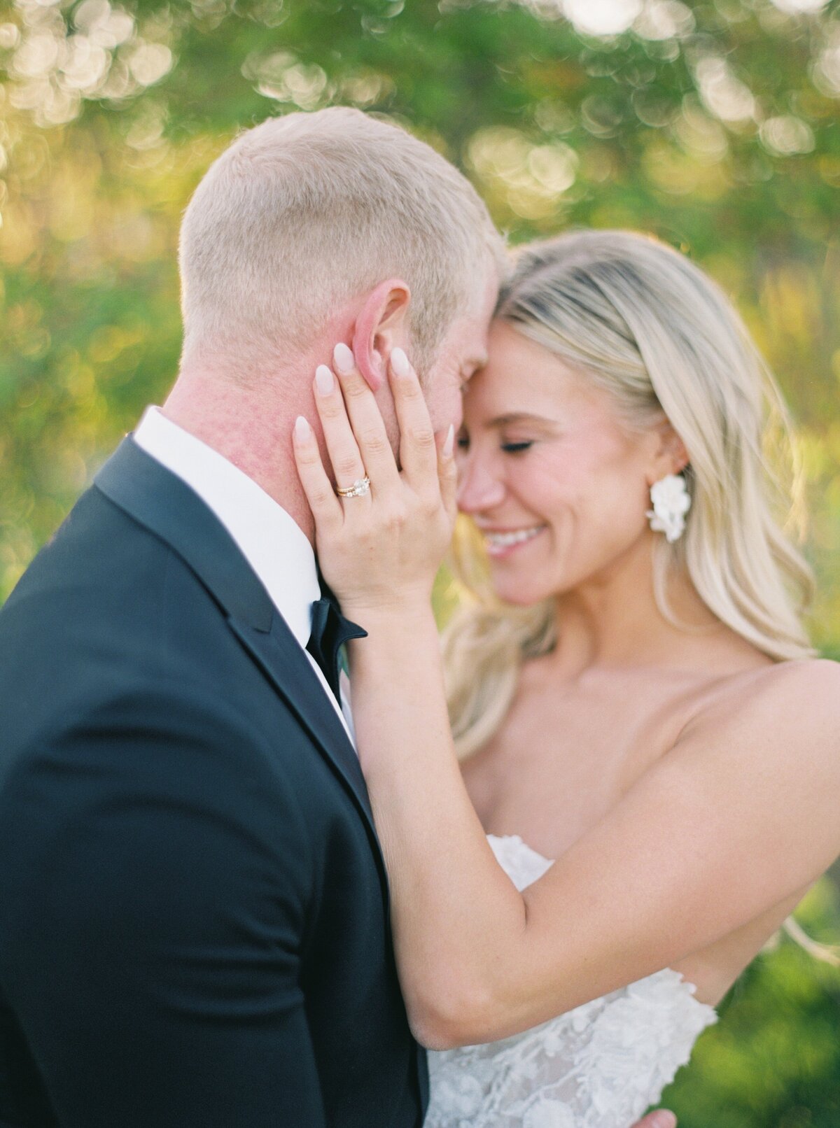 castle-farms-charlevoix-michigan-wedding-photographer-fine-art-film-luxury_0080
