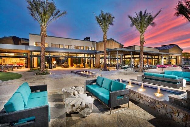 Luxurious clubhouse restaurant exterior design