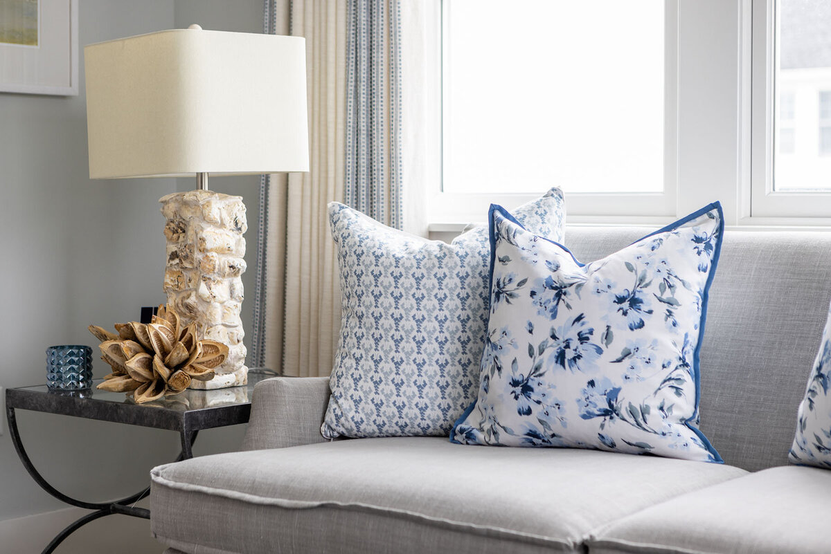 004-coastal-ocean-blue-sofa-pillows
