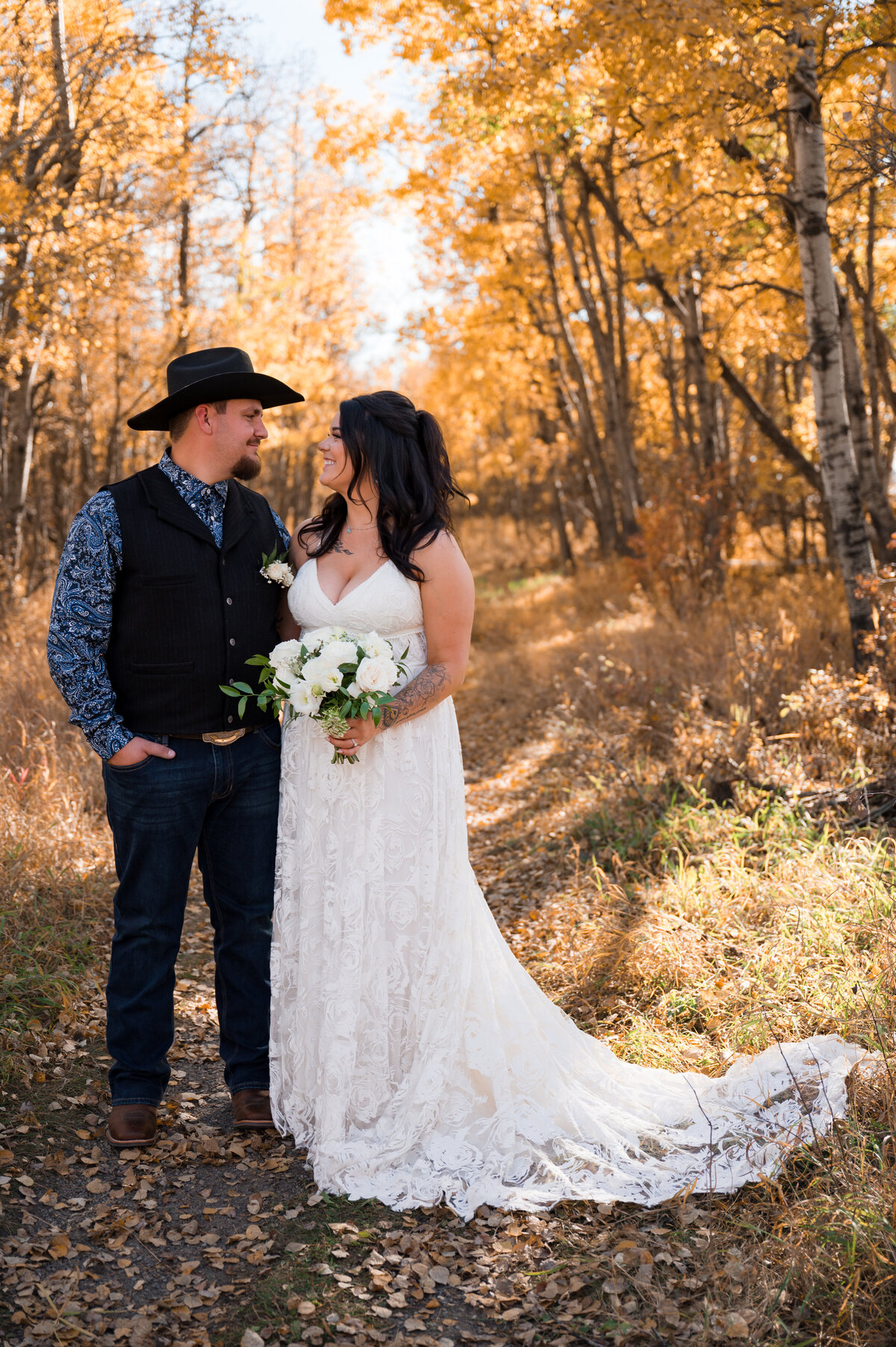 Ember-Dawn-Images-Edmonton-Wedding-Photographer-24