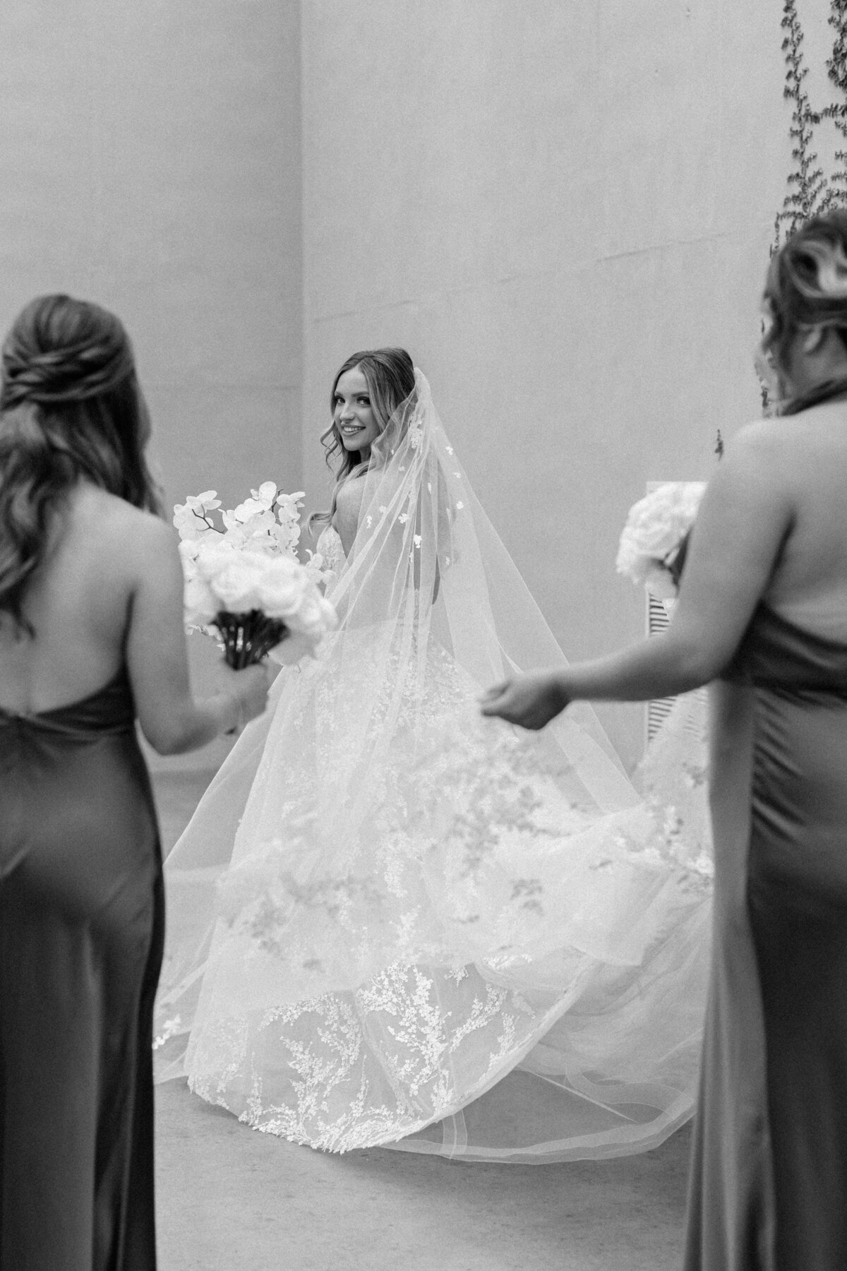 Lindsey-and-Justin-Wedding-Emily-Nicole-Photo-382