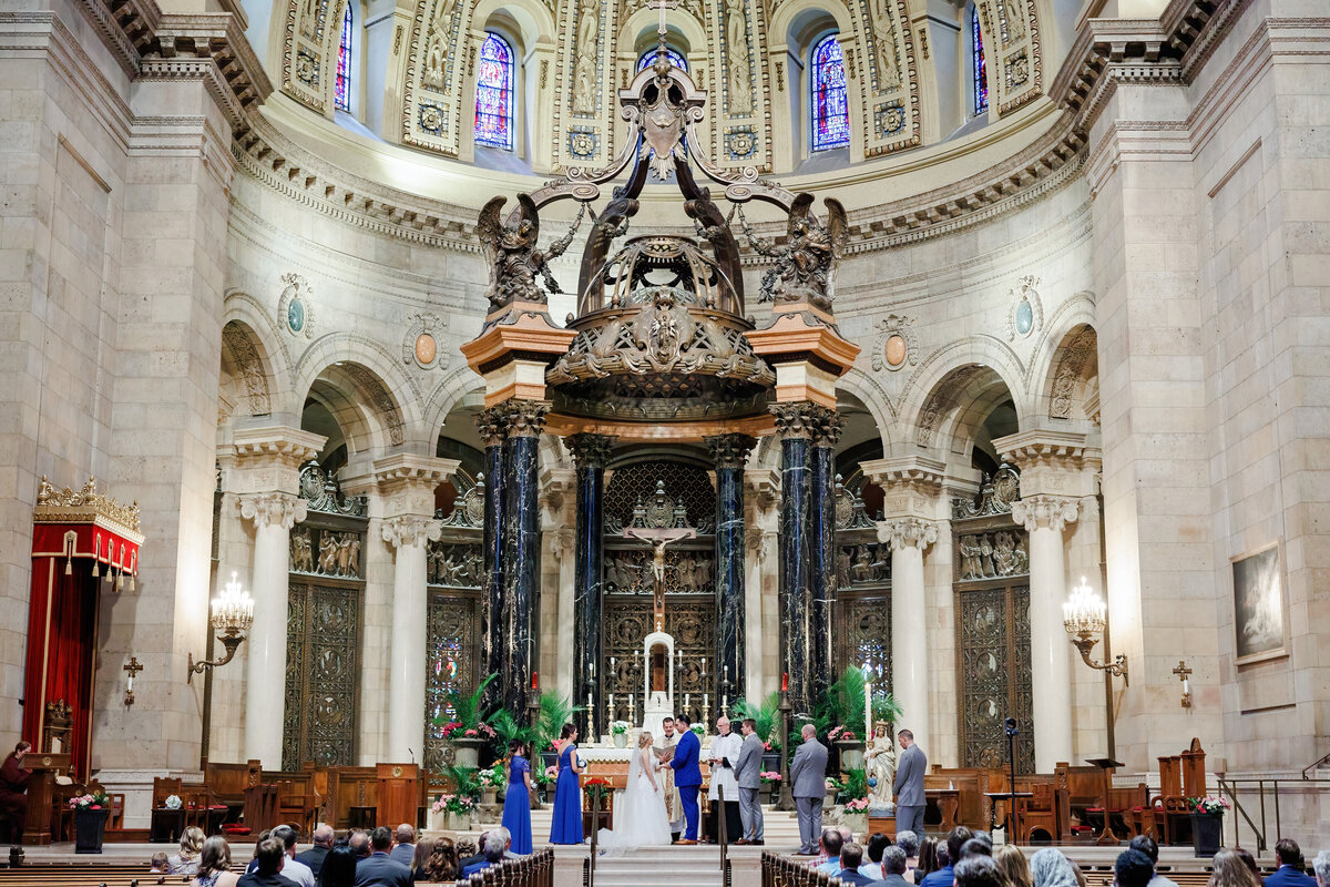 Cathedral-of-Saint-Paul-Catholic-Wedding-Photographers-0011