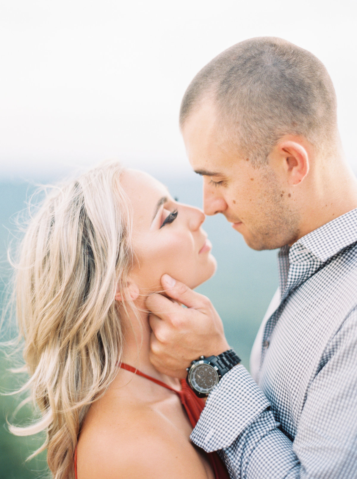 Mimi & Zach | Engagement Session | Woods Canyon Lake, Arizona | Mary Claire Photography | Arizona & Destination Fine Art Wedding Photographer