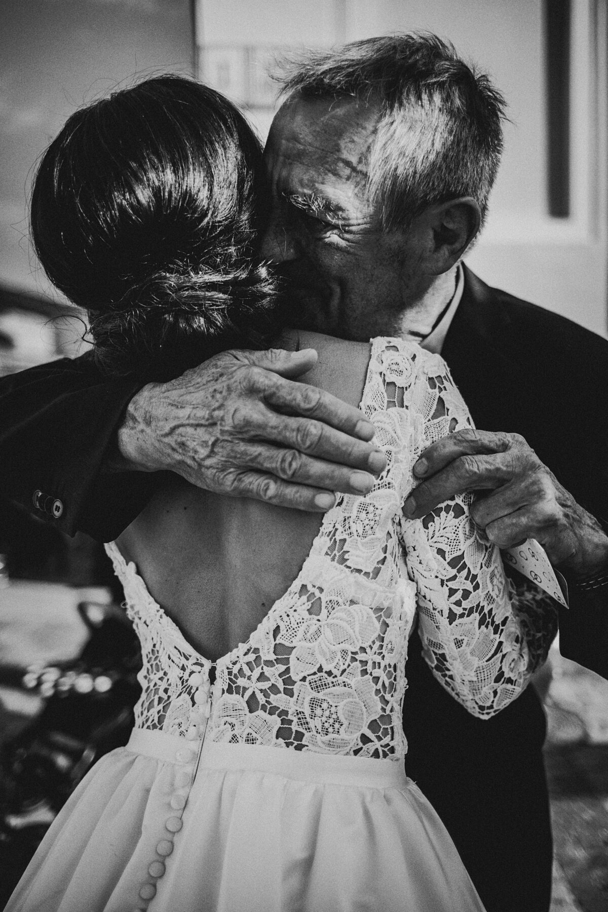 pexels-alzbeta-cepcekova-105198118-9500998