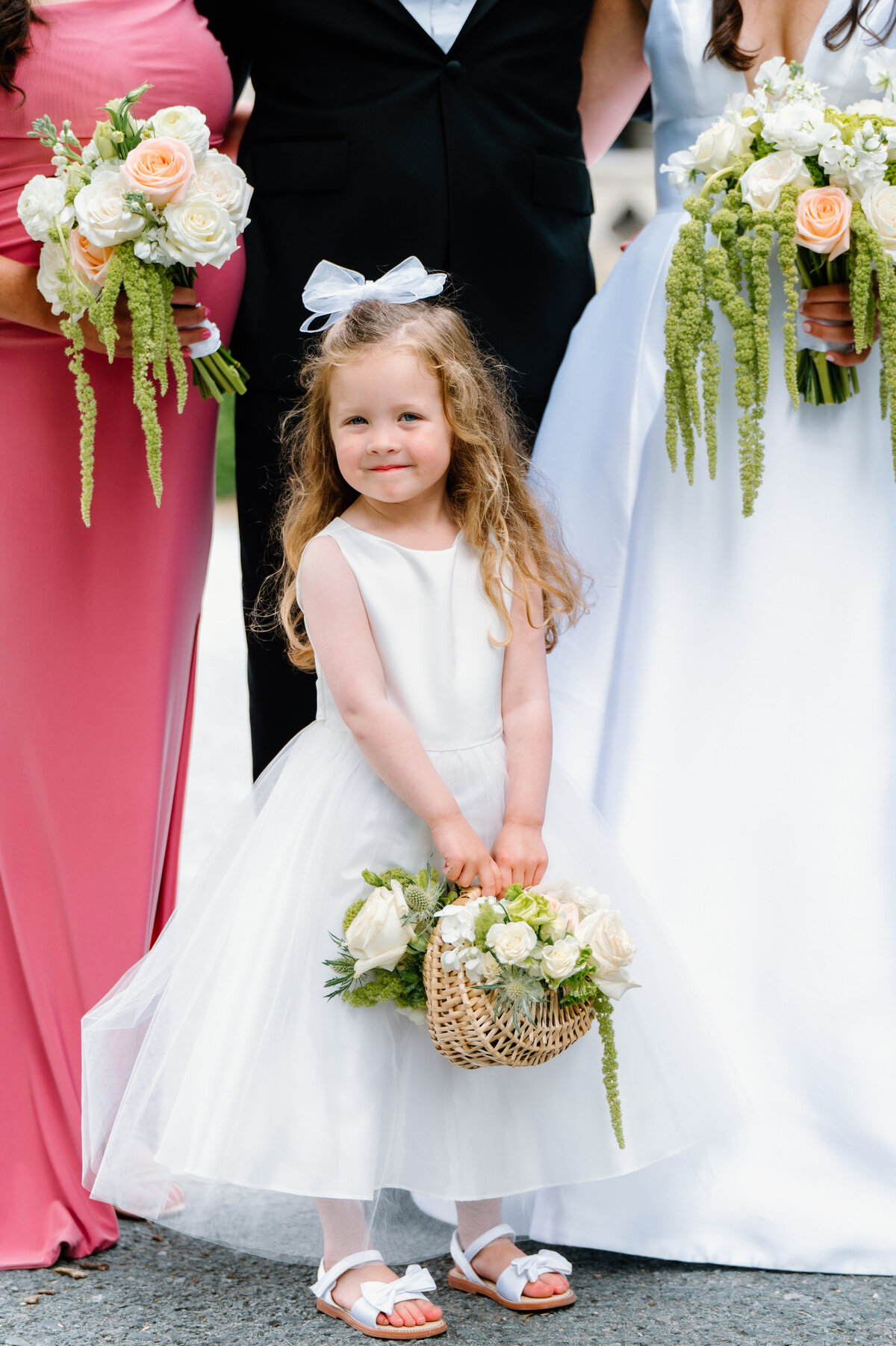 flower-girl-at-newport-harbor-island-wedding