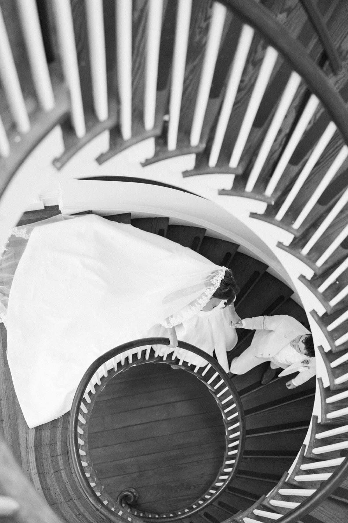 Lauren & Joe weddingg Sneaks-57