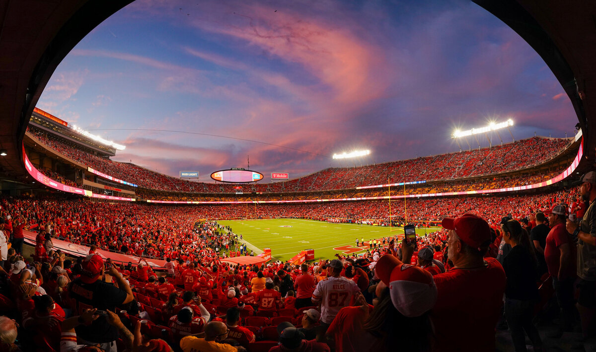 kansas-city-sports-photography-chiefs-0004-arrowhead-stadium-sunset-wide-angle-view