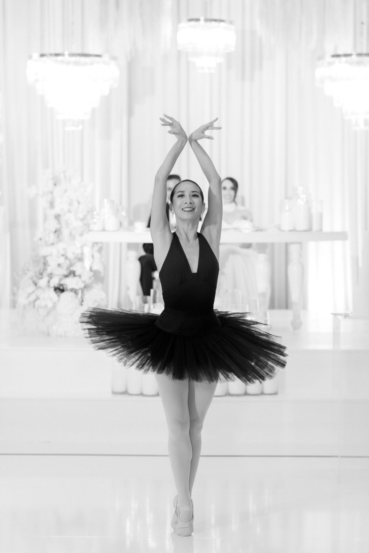 MeghanHemstra-Elegant-Black-Tie-Vancouver-Convention-Centre-Wedding-64