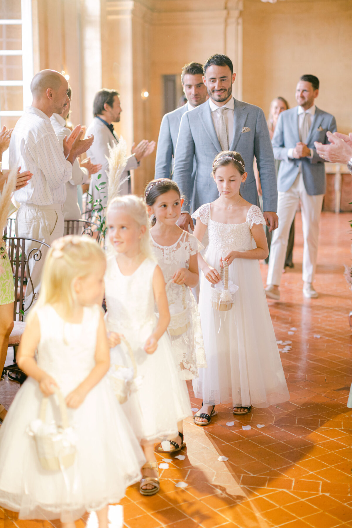 234-22juillet2022-Rosa&Laurens-WeddingatChateaudeVallery-CélineChanPhotographie