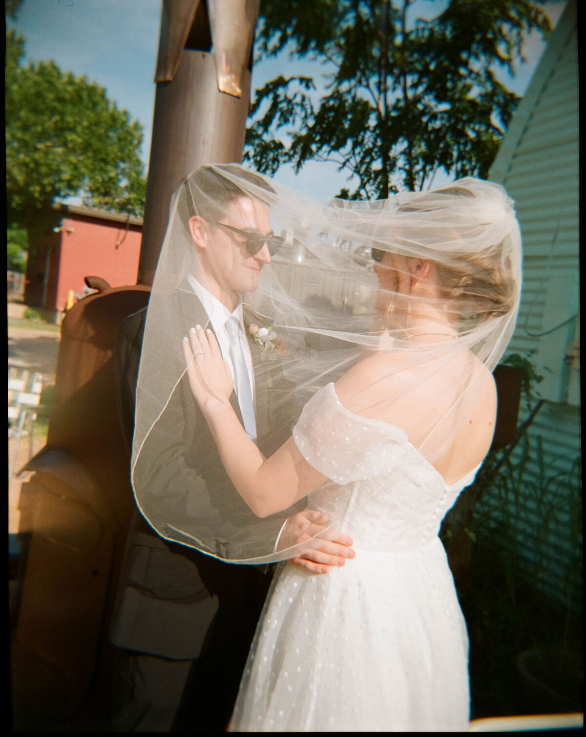 Brooke&PerronWeddingPhotos_PostPortraits_AustinWeddingPhotographer_HereafterFilms-38