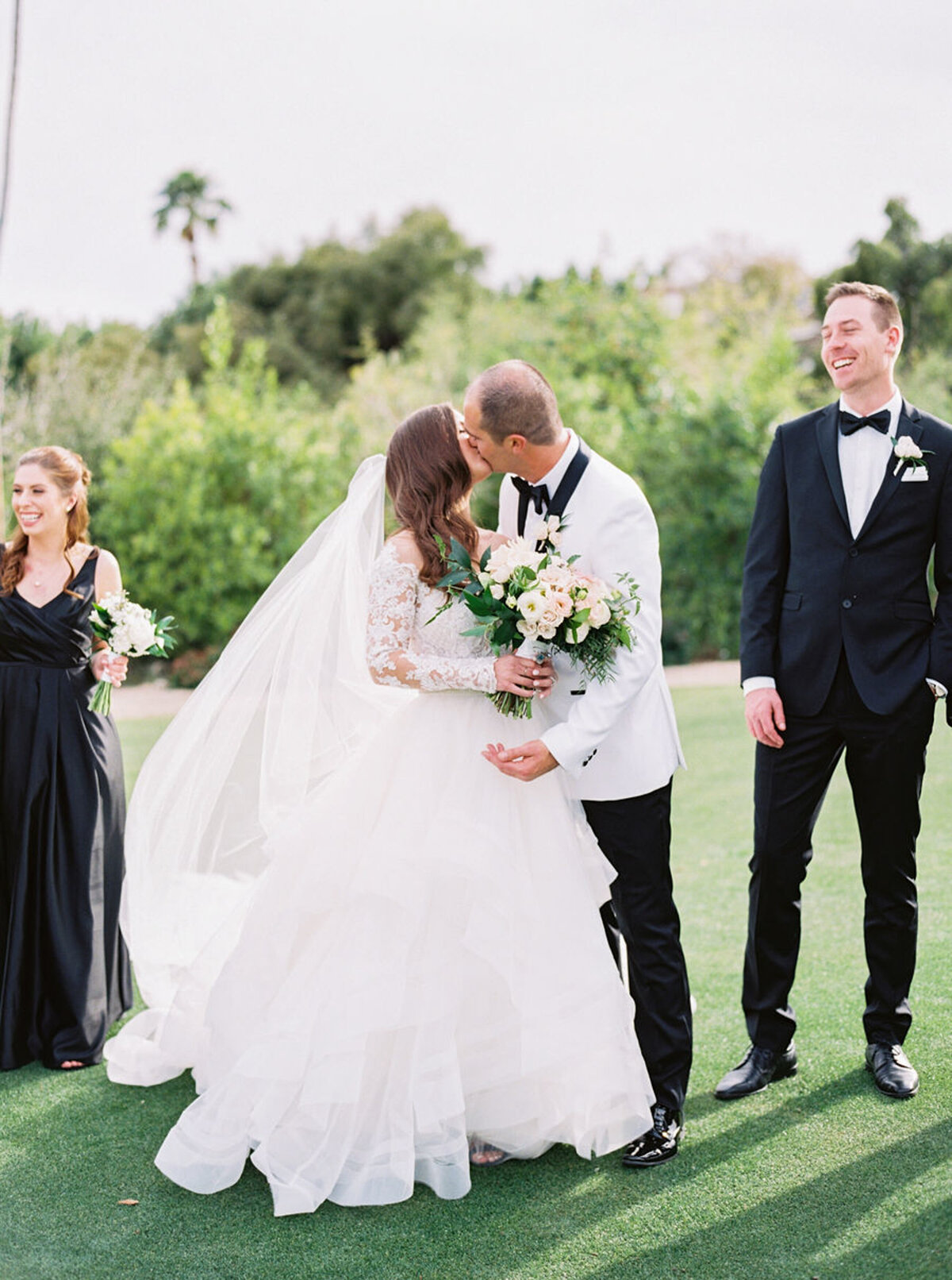 Alexandria & Stephen | Paradise Valley Country Club, Arizona | Mary Claire Photography | Arizona & Destination Fine Art Wedding Photographer