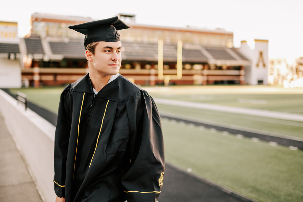 unc-greensboro-graduation-photographer-18
