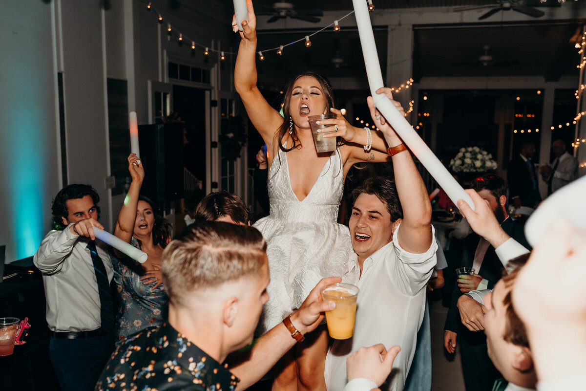 Wild society weddings 33
