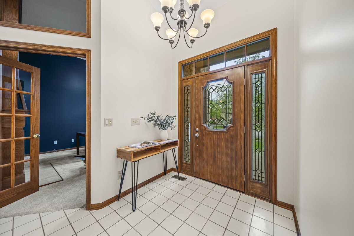19-web-or-mls-A7405726