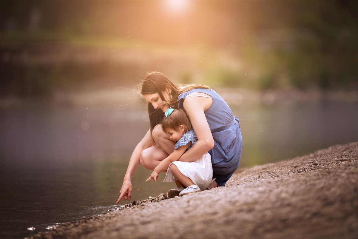 03-28-19-chelsea-family-portraits-D800-0077-Edit