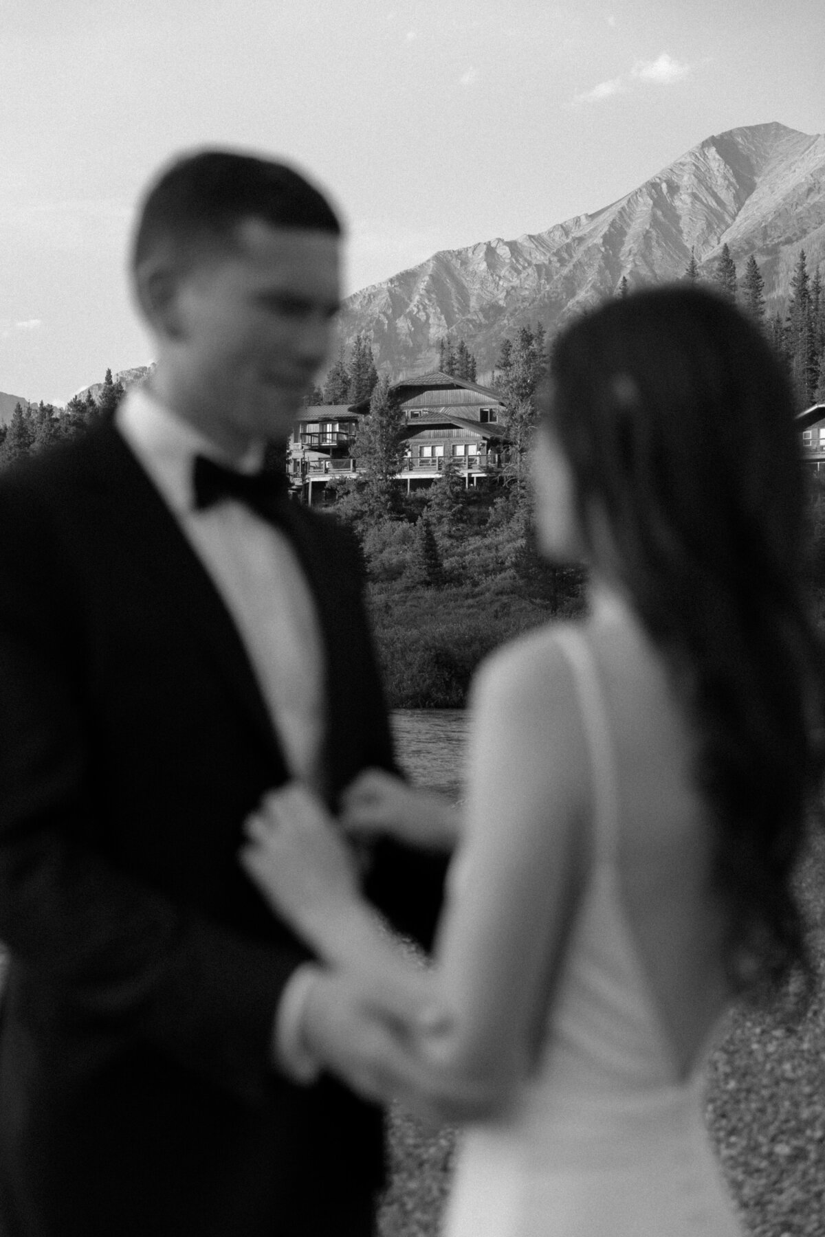 LL_Mount_Engadine_Lodge_Wedding-650