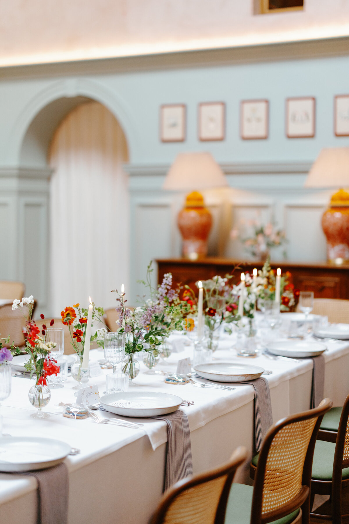 Chloe-Ely-Photography-Nick-Luke-Previews-17_Wizz & Wild Wedding Florals