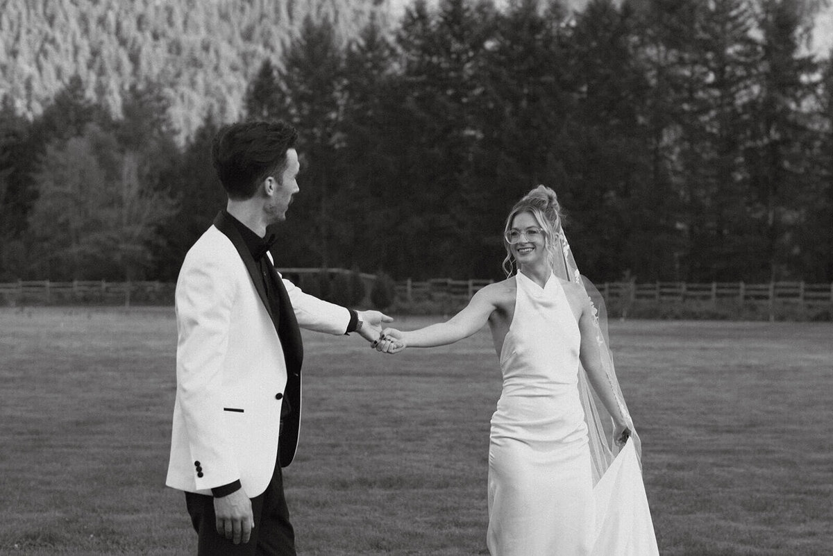 Hailee&Steven-128_websize