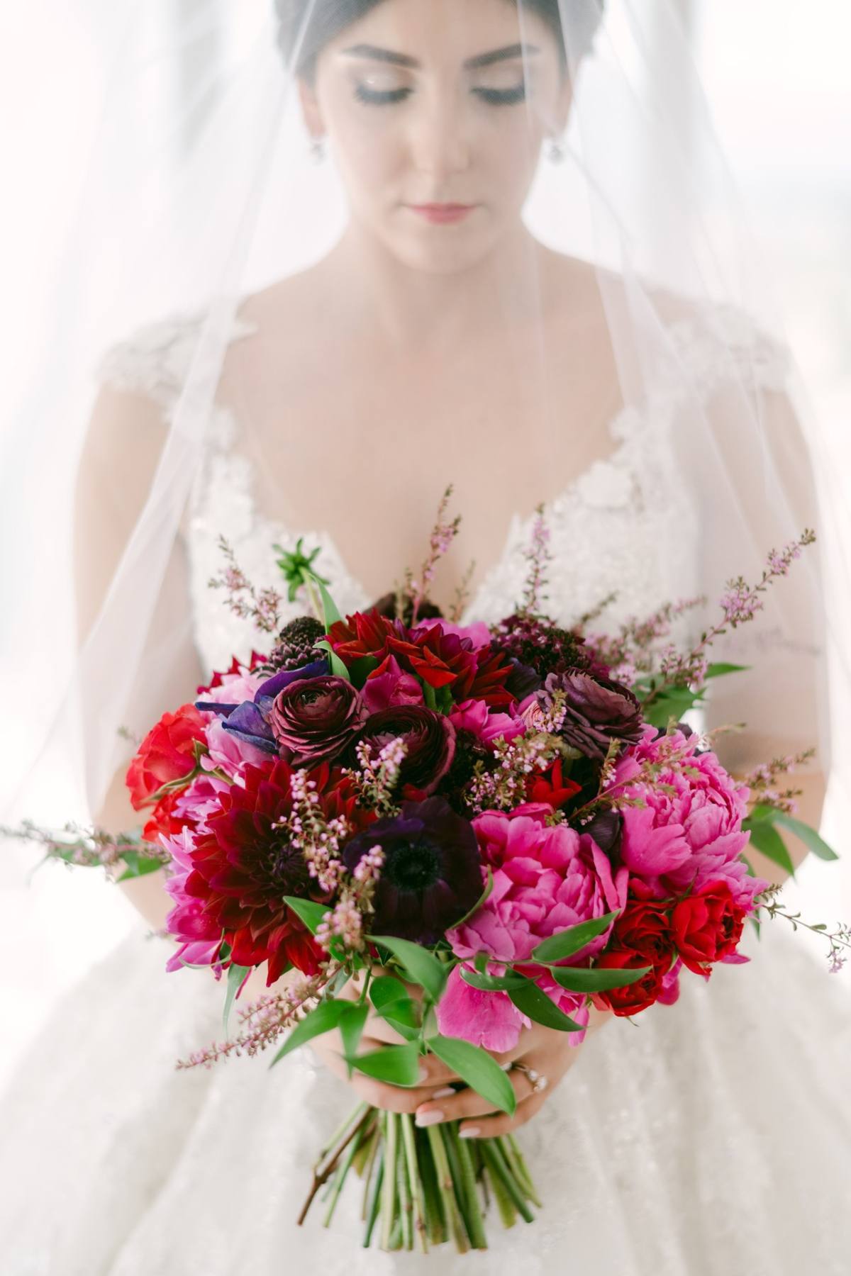 secret-garden-wedding-red-purple-pink-bouquet-bride-veil