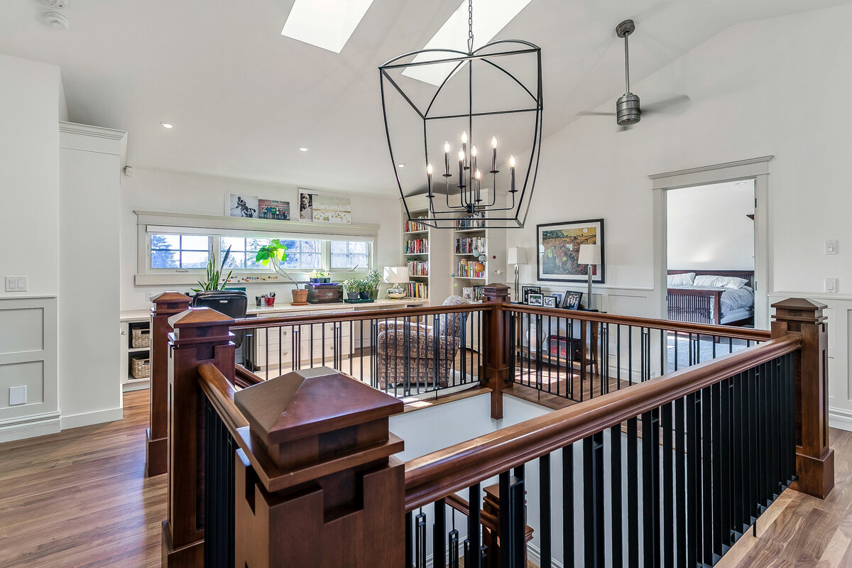 4719 CHARLES DR-4670-HDR