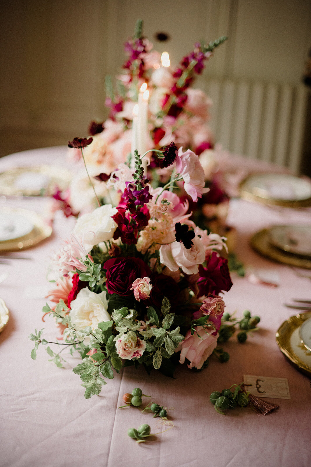 118France Chateau Luxury Elopement_Chateau de Courtomer Elopement_Adventure elopement photographer-5949