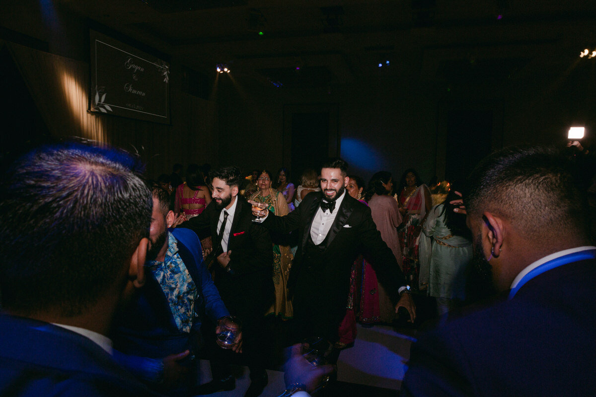 toronto-wedding-photographer-sikh-wedding-reception-042